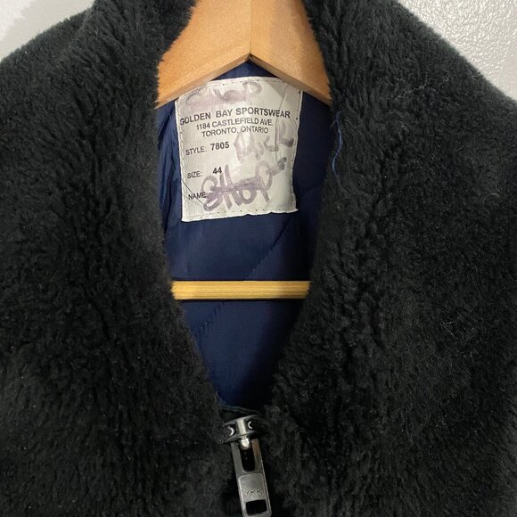 Vintage navy blue faux fur collared parka - Picture 2 of 6
